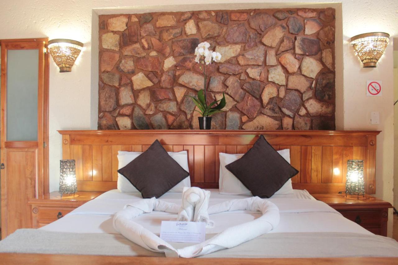 La Montagne Guest Lodge Hartbeespoort Exteriér fotografie